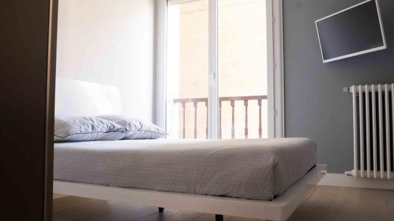 Fernand Pouillon Apartment เอ็ก-ซอง-โพรวองซ์ ภายนอก รูปภาพ